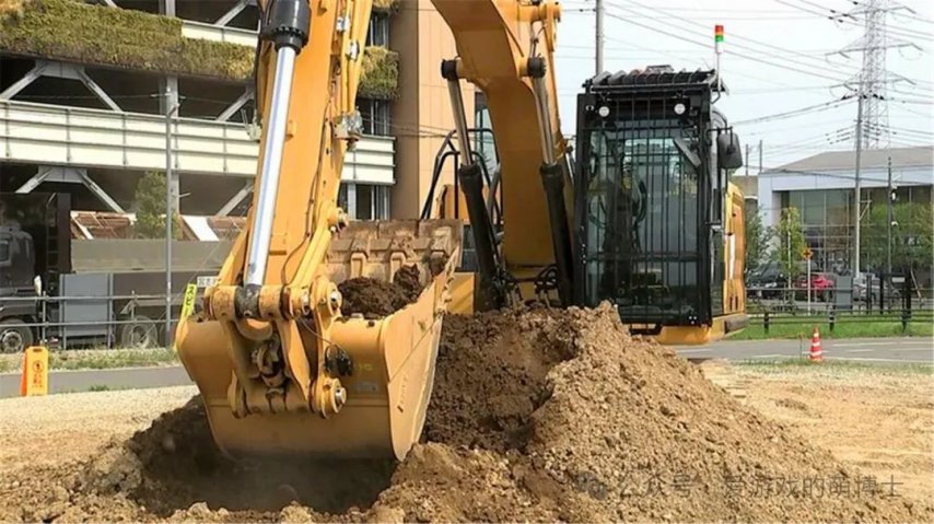 日本工地的神奇跨界：电竞高中生操星空体育下载控挖掘机就像在玩游戏(图1)